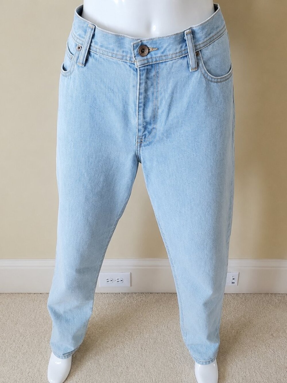BDG Urban Outfitters Slim Snow Bleach Jeans SZ 34